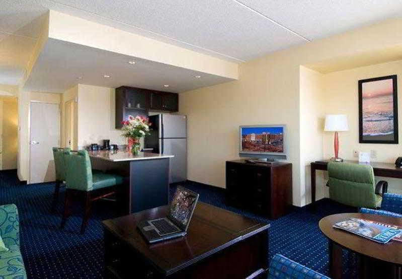 Springhill Suites Norfolk Old Dominion University Экстерьер фото